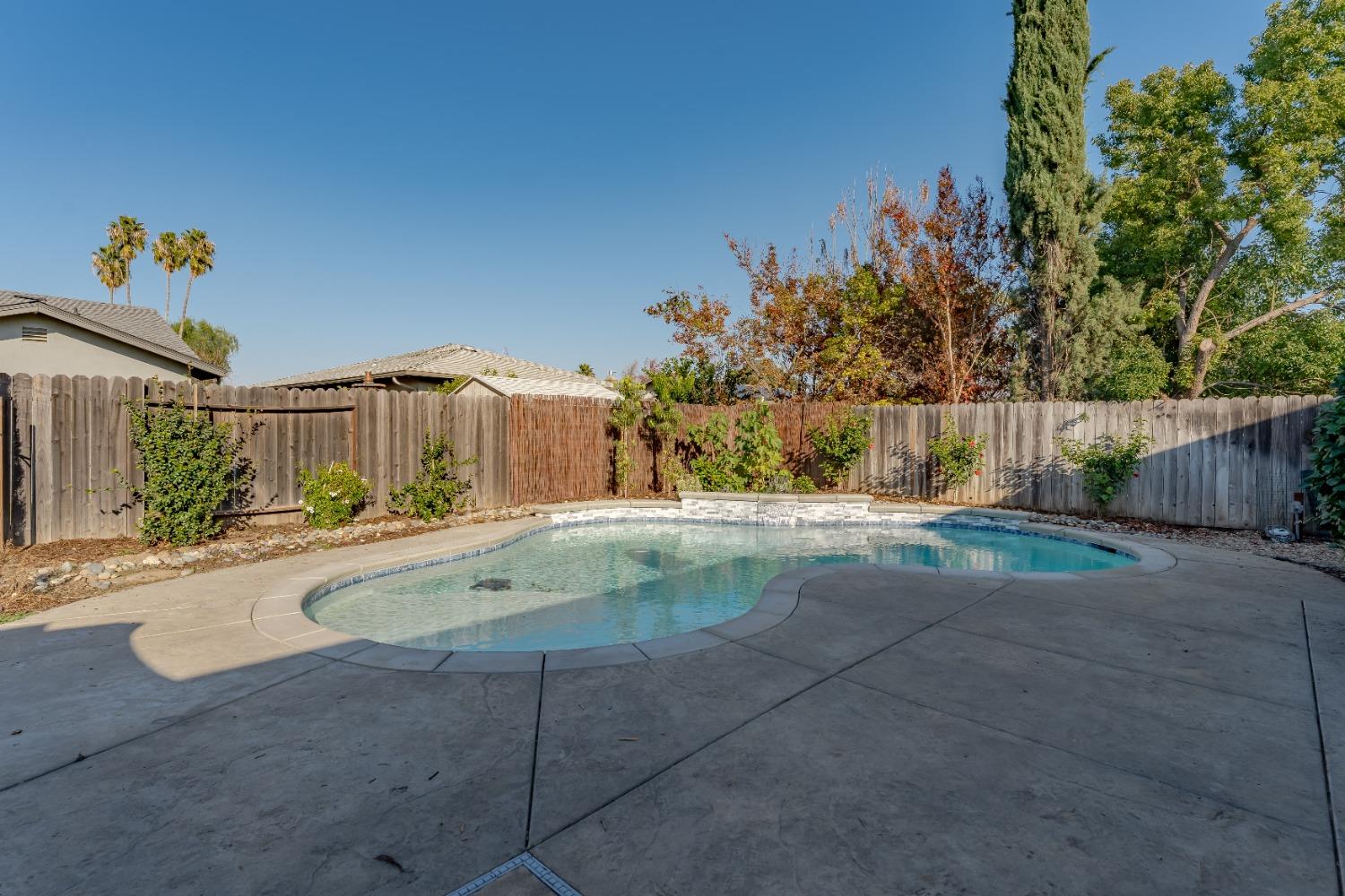 Detail Gallery Image 30 of 30 For 1139 Bradford Cir, Lodi,  CA 95240 - 4 Beds | 2 Baths