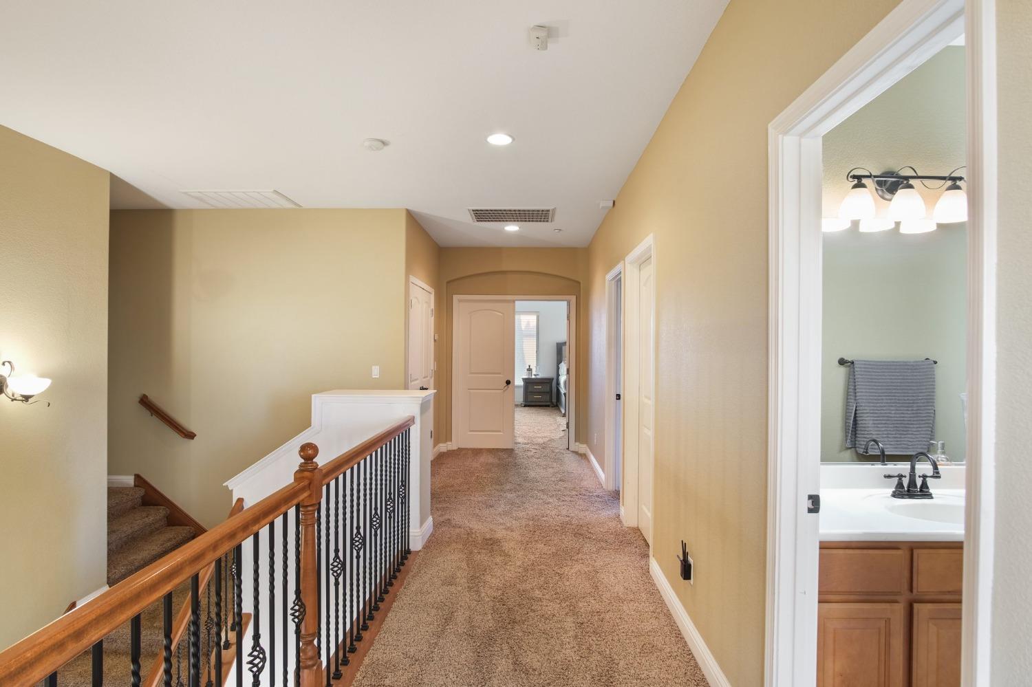 Detail Gallery Image 35 of 51 For 16834 Train Station Ct, Lathrop,  CA 95330 - 5 Beds | 3/1 Baths