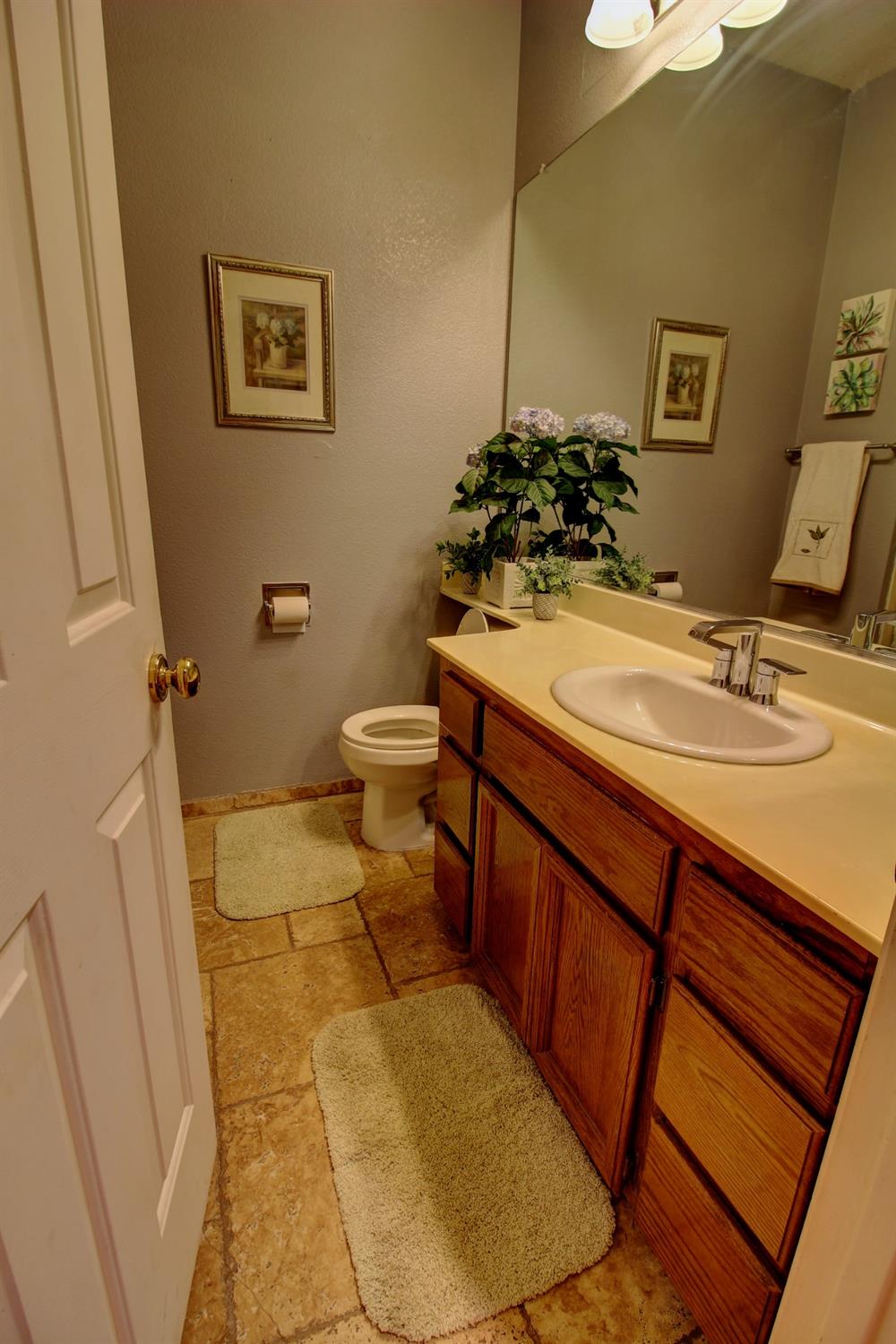 Detail Gallery Image 30 of 47 For 726 William Moss Blvd, Stockton,  CA 95206 - 3 Beds | 2 Baths