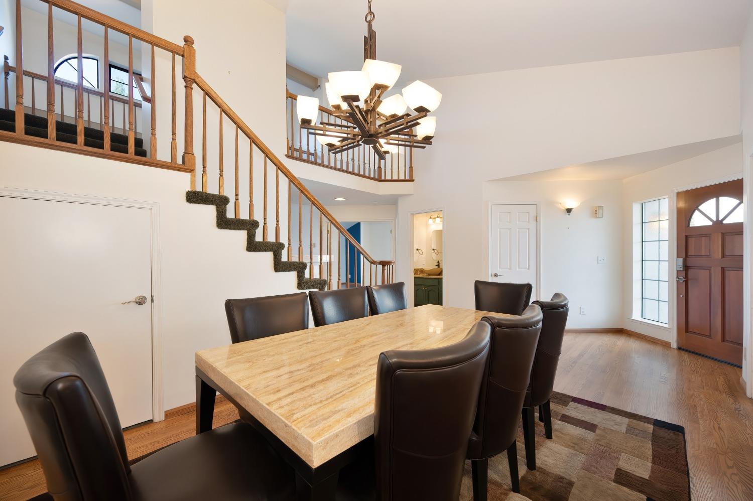 Detail Gallery Image 12 of 52 For 293 Castlewood Cir, Roseville,  CA 95678 - 2 Beds | 2/1 Baths