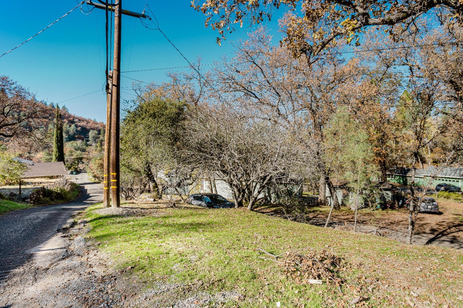 Detail Gallery Image 23 of 25 For 1901 Goldman Ln, Placerville,  CA 95667 - 3 Beds | 2 Baths