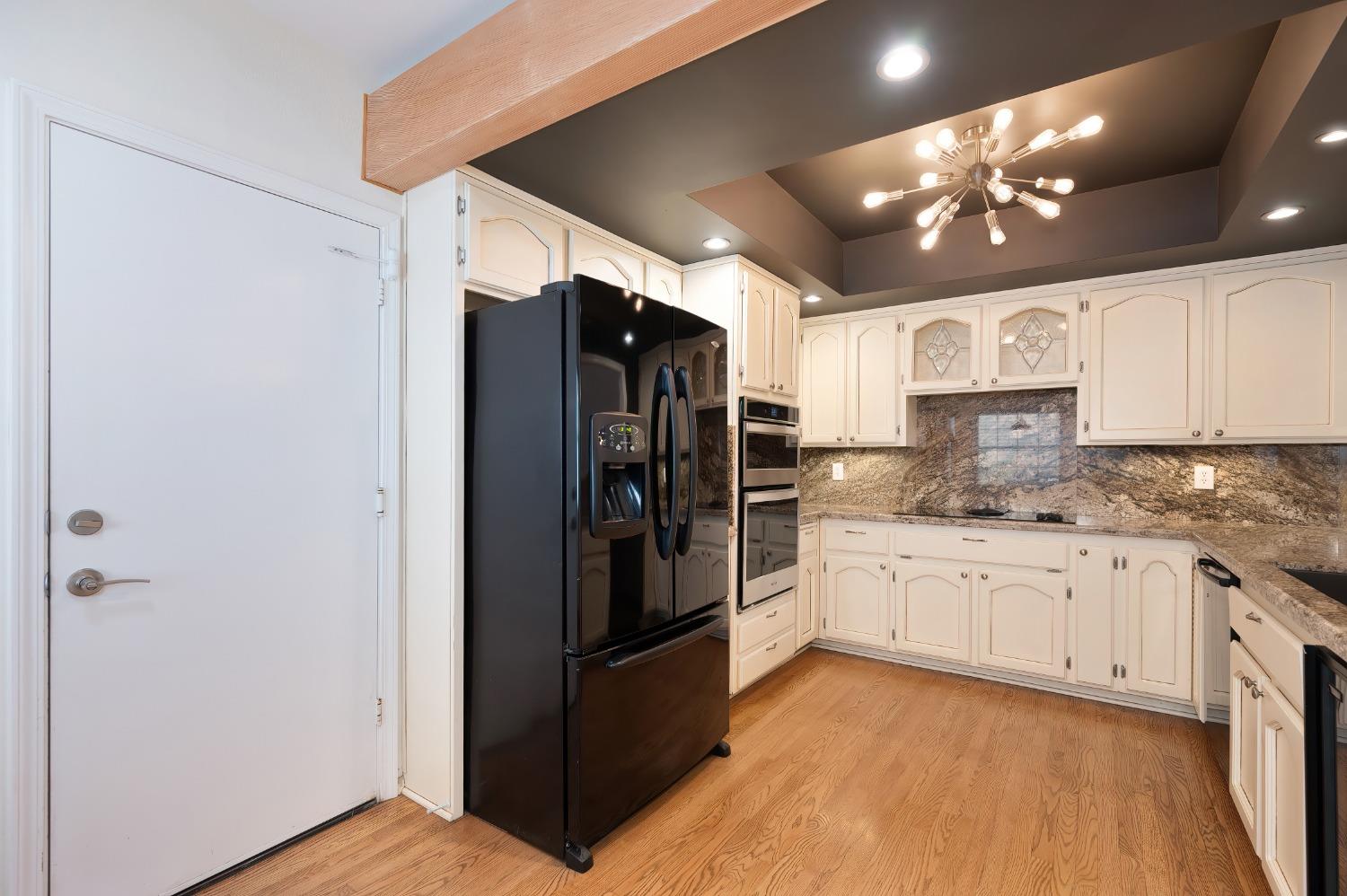 Detail Gallery Image 17 of 52 For 293 Castlewood Cir, Roseville,  CA 95678 - 2 Beds | 2/1 Baths