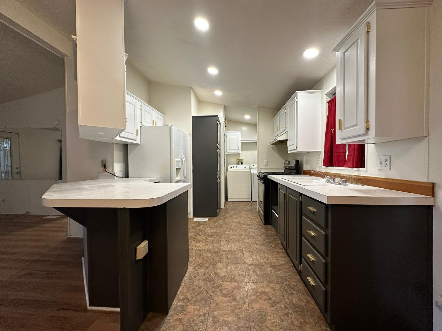 Detail Gallery Image 12 of 22 For 2920 Clark 19k, Butte Valley,  CA 95965 - 3 Beds | 2 Baths