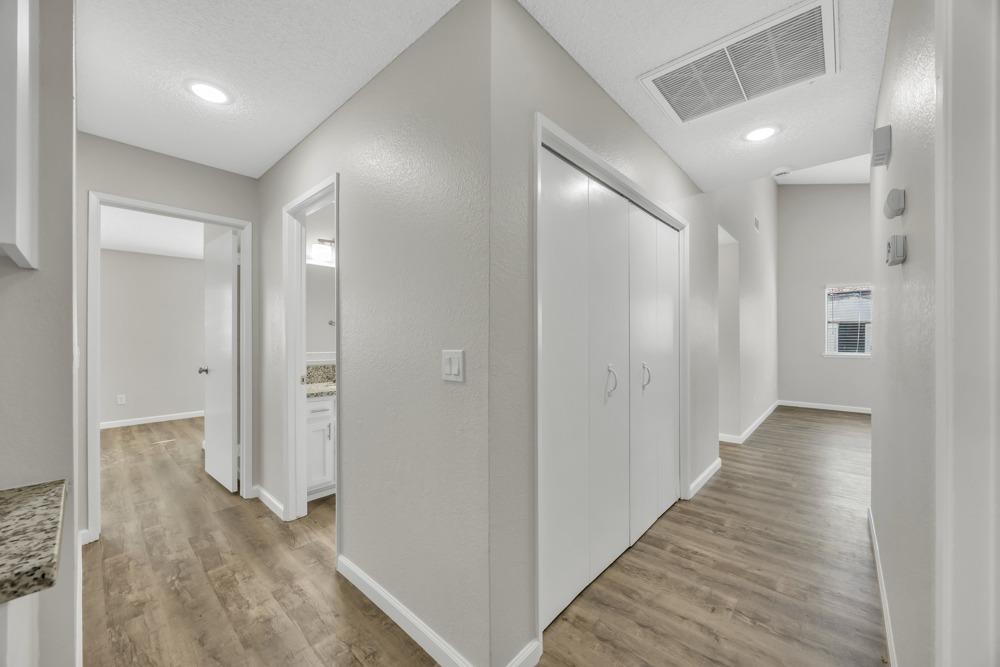 Detail Gallery Image 20 of 45 For 7044 Patience Ct, Sacramento,  CA 95842 - 4 Beds | 2 Baths