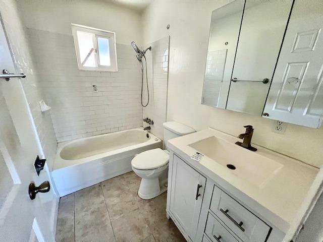 Detail Gallery Image 16 of 34 For 417 Acacia Ave, Manteca,  CA 95336 - 2 Beds | 1 Baths