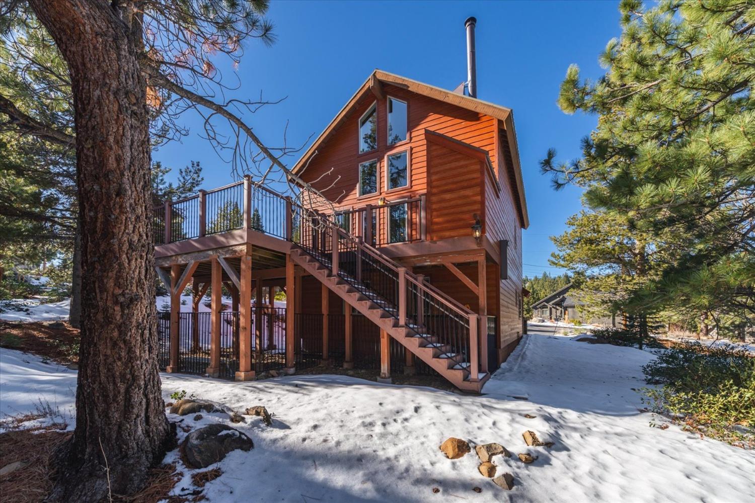 Detail Gallery Image 28 of 35 For 13286 Hillside Dr, Truckee,  CA 96161 - 4 Beds | 2 Baths