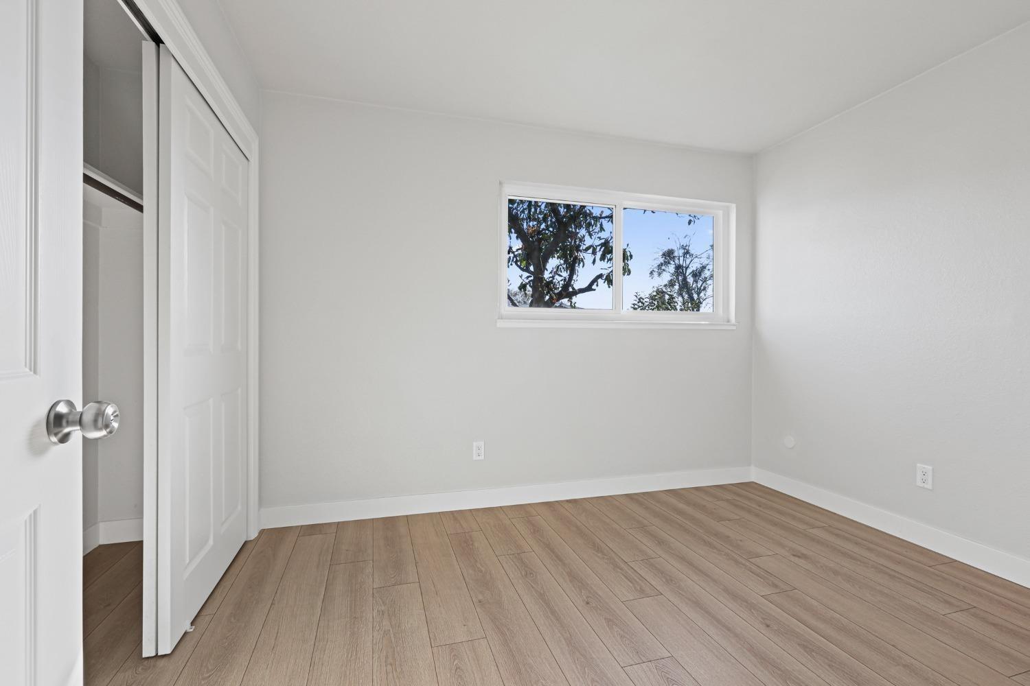 Detail Gallery Image 6 of 14 For 3452 Gates Way, Sacramento,  CA 95832 - 3 Beds | 1 Baths