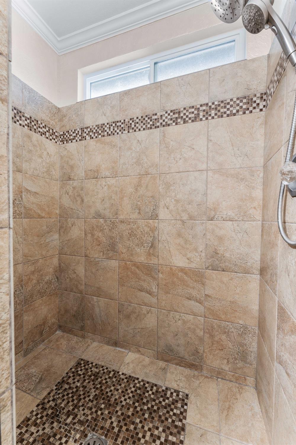 Detail Gallery Image 22 of 42 For 8367 Wheatland Dr, Sacramento,  CA 95828 - 3 Beds | 2 Baths