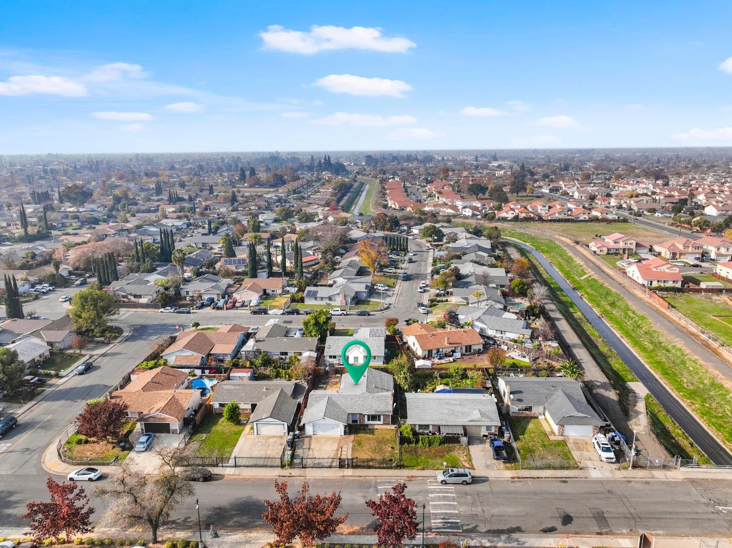 Detail Gallery Image 27 of 29 For 6160 Logan St, Sacramento,  CA 95824 - 4 Beds | 2 Baths