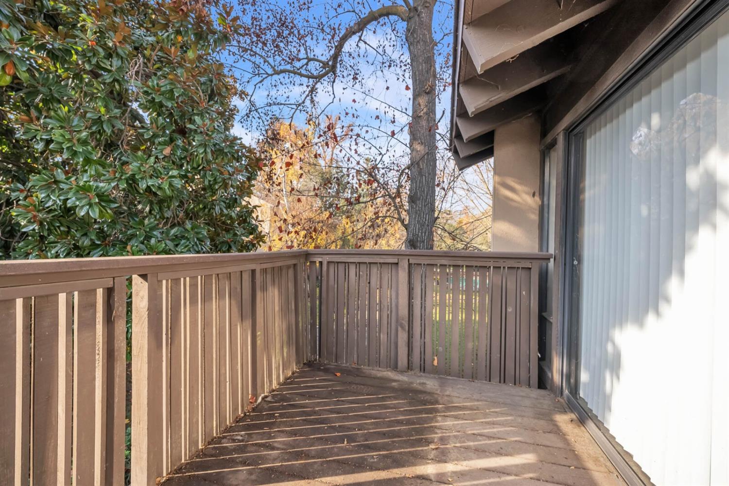 Detail Gallery Image 15 of 41 For 871 E Woodside Ln #4,  Sacramento,  CA 95825 - 1 Beds | 1 Baths