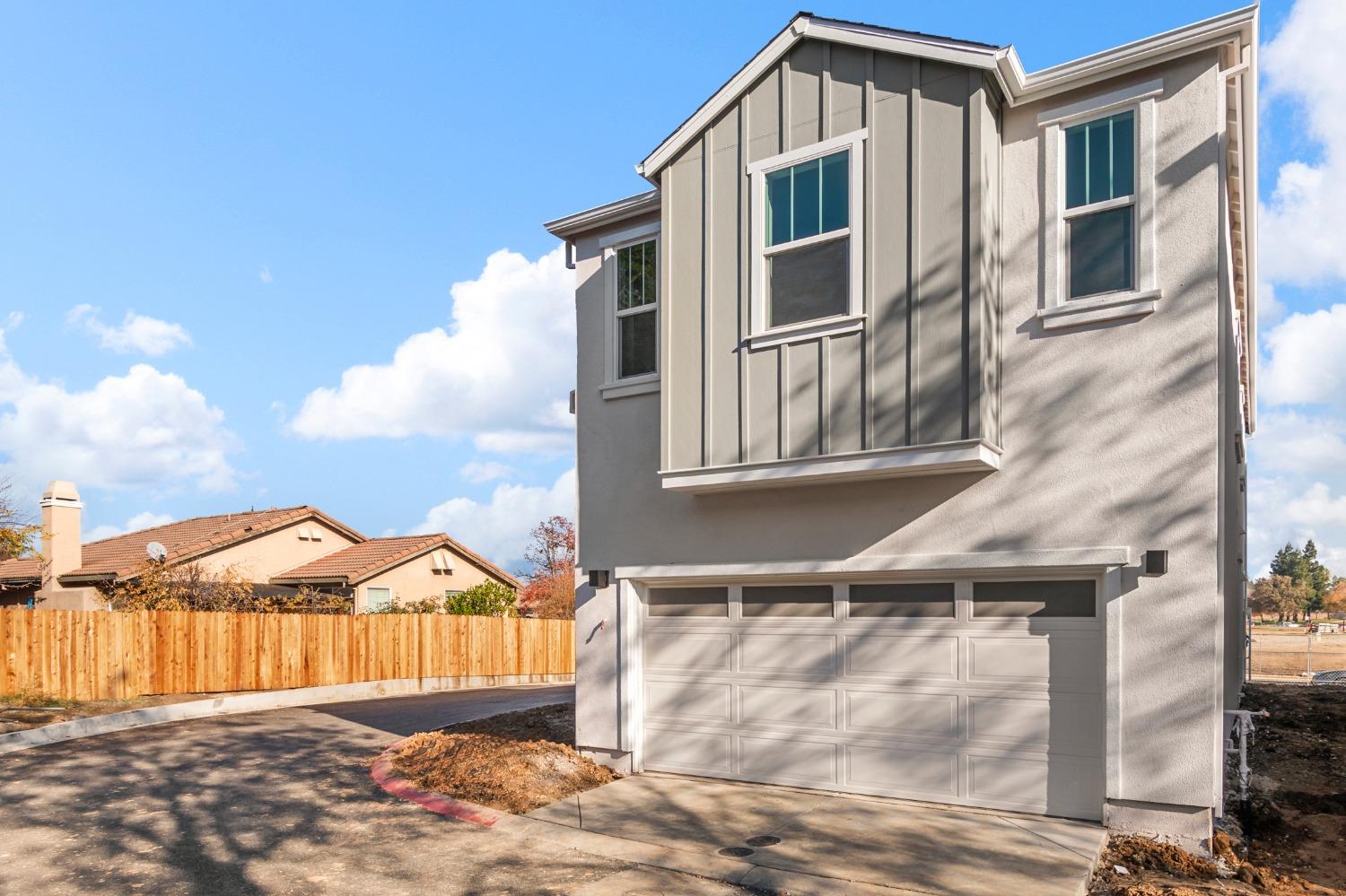 Detail Gallery Image 26 of 28 For 8612 Starburst Way, Sacramento,  CA 95823 - 4 Beds | 2/1 Baths