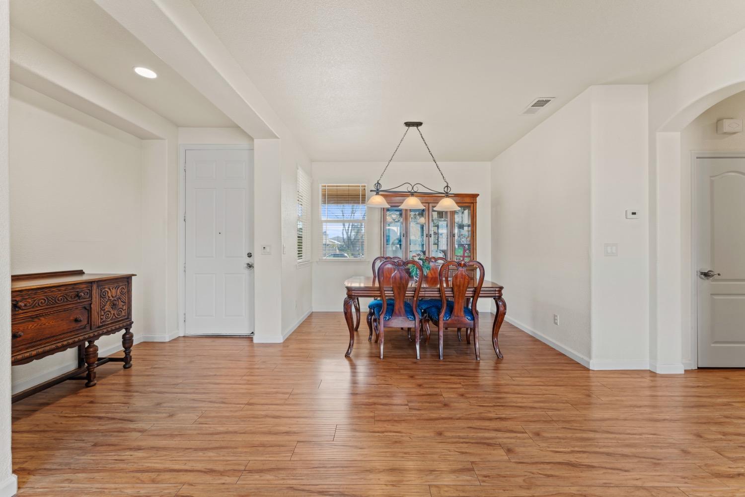 Detail Gallery Image 12 of 30 For 2023 Waterville Dr, Marysville,  CA 95901 - 4 Beds | 2 Baths