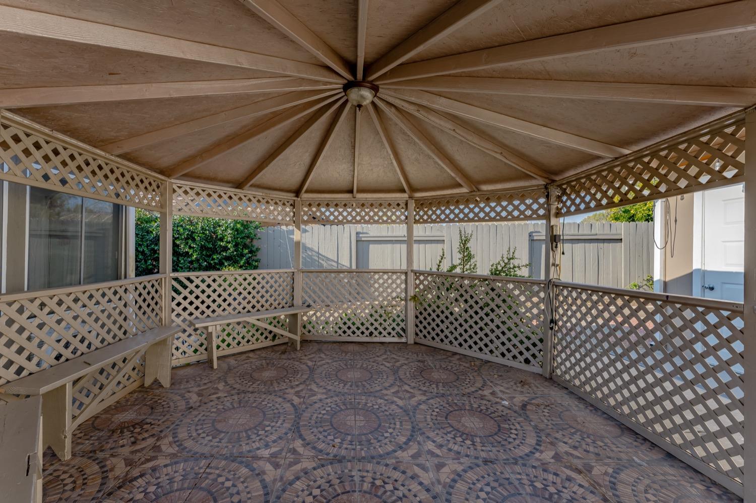 Detail Gallery Image 31 of 42 For 8367 Wheatland Dr, Sacramento,  CA 95828 - 3 Beds | 2 Baths