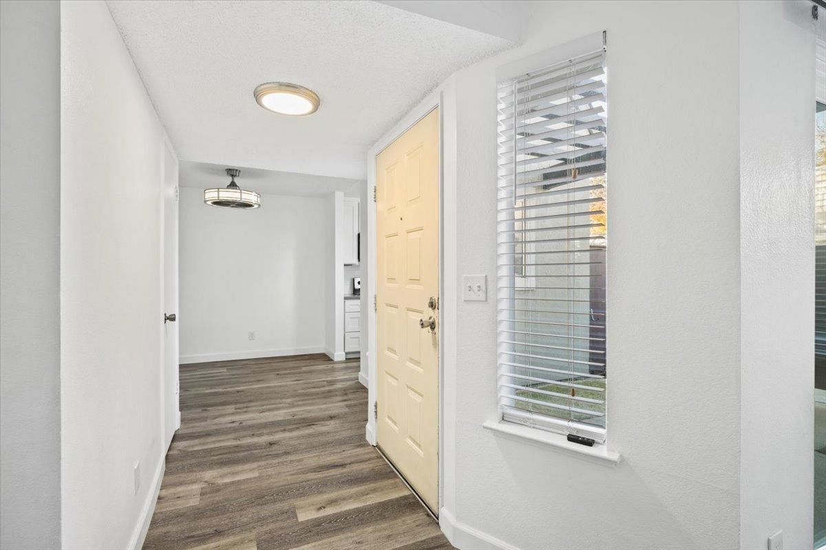 Detail Gallery Image 9 of 28 For 110 Luna Grande Cir #25,  Sacramento,  CA 95834 - 2 Beds | 1 Baths