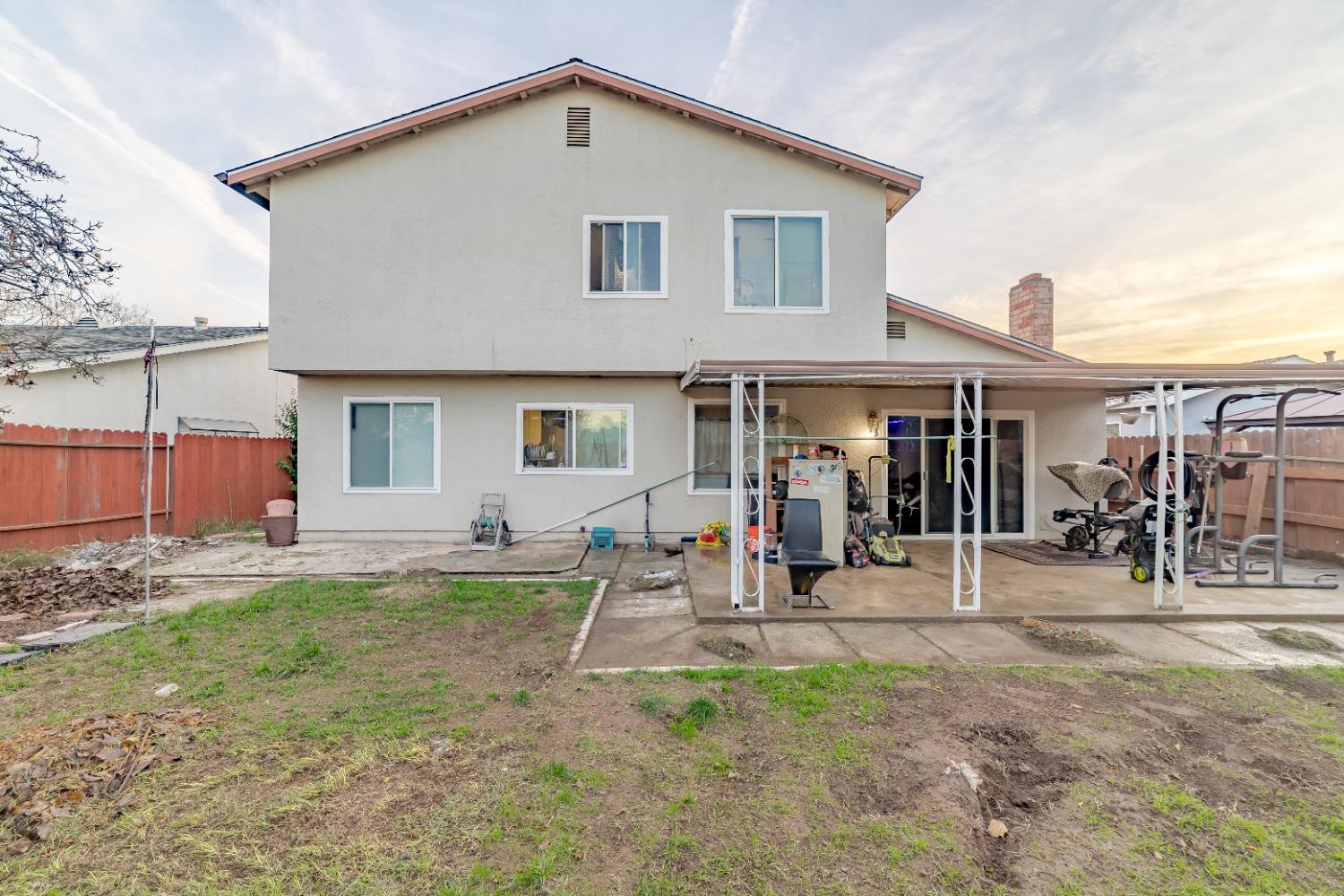 Detail Gallery Image 25 of 26 For 8139 Scottsdale Dr, Sacramento,  CA 95828 - 5 Beds | 2/1 Baths