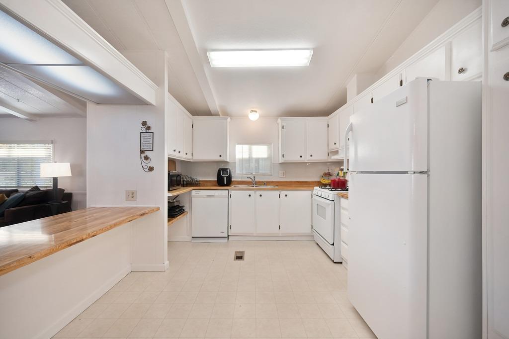 Detail Gallery Image 11 of 32 For 4872 Brookdale 163, Sacramento,  CA 95834 - 2 Beds | 2 Baths