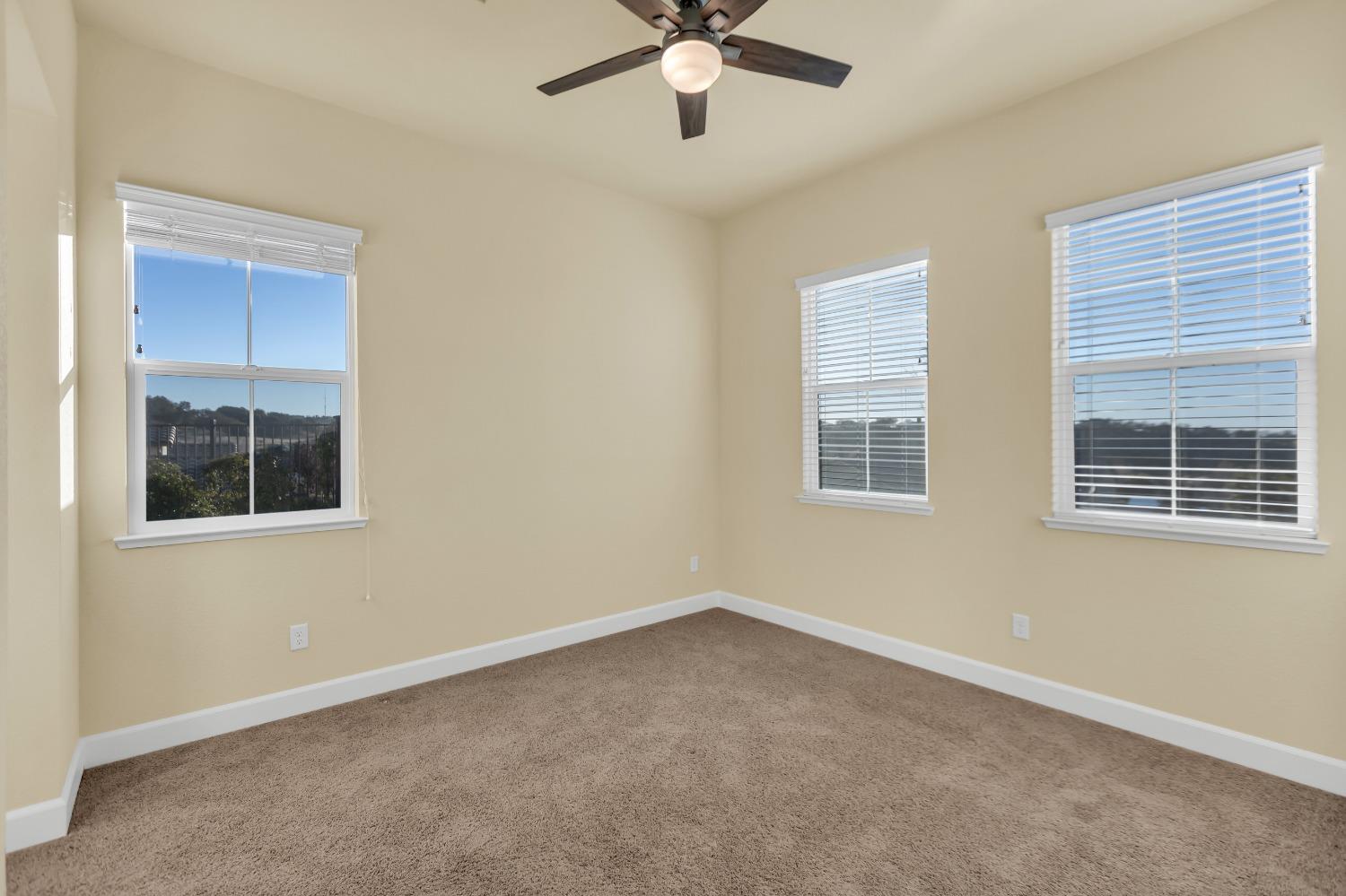 Detail Gallery Image 12 of 95 For 4147 Aristotle Dr, El Dorado Hills,  CA 95762 - 5 Beds | 4/1 Baths