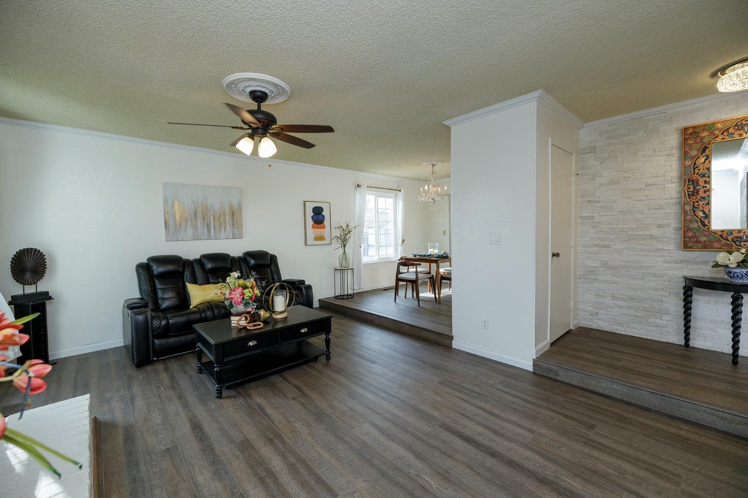 Detail Gallery Image 16 of 64 For 2701 Darius Ln, Modesto,  CA 95350 - 3 Beds | 2 Baths