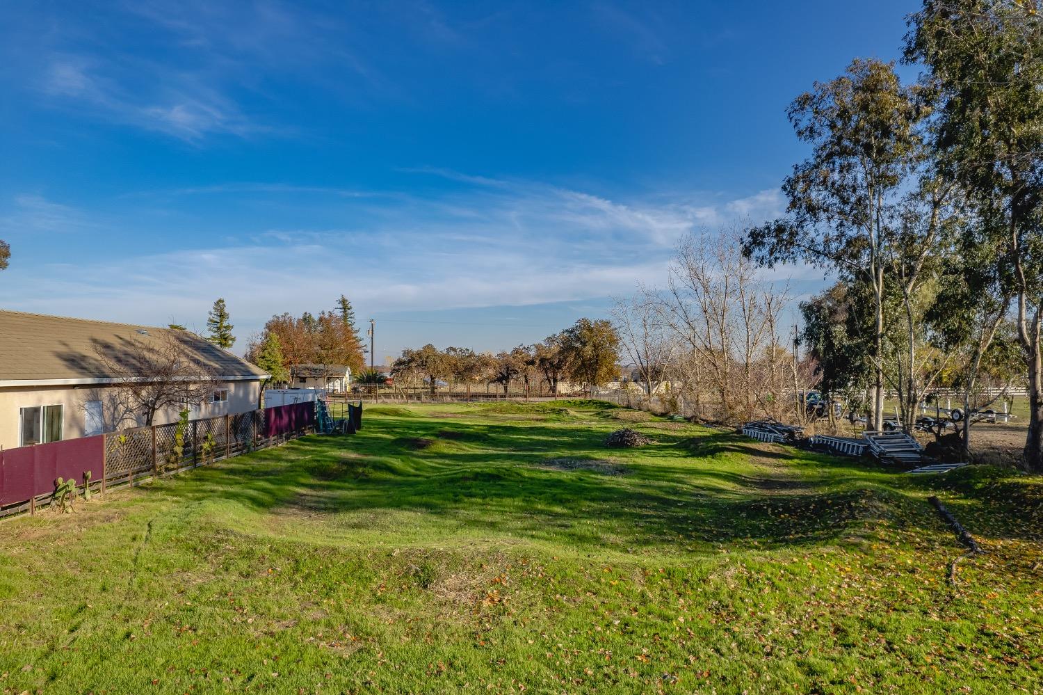 Detail Gallery Image 19 of 81 For 10935 Gledhill Rd, Yuba City,  CA 95991 - 4 Beds | 4 Baths