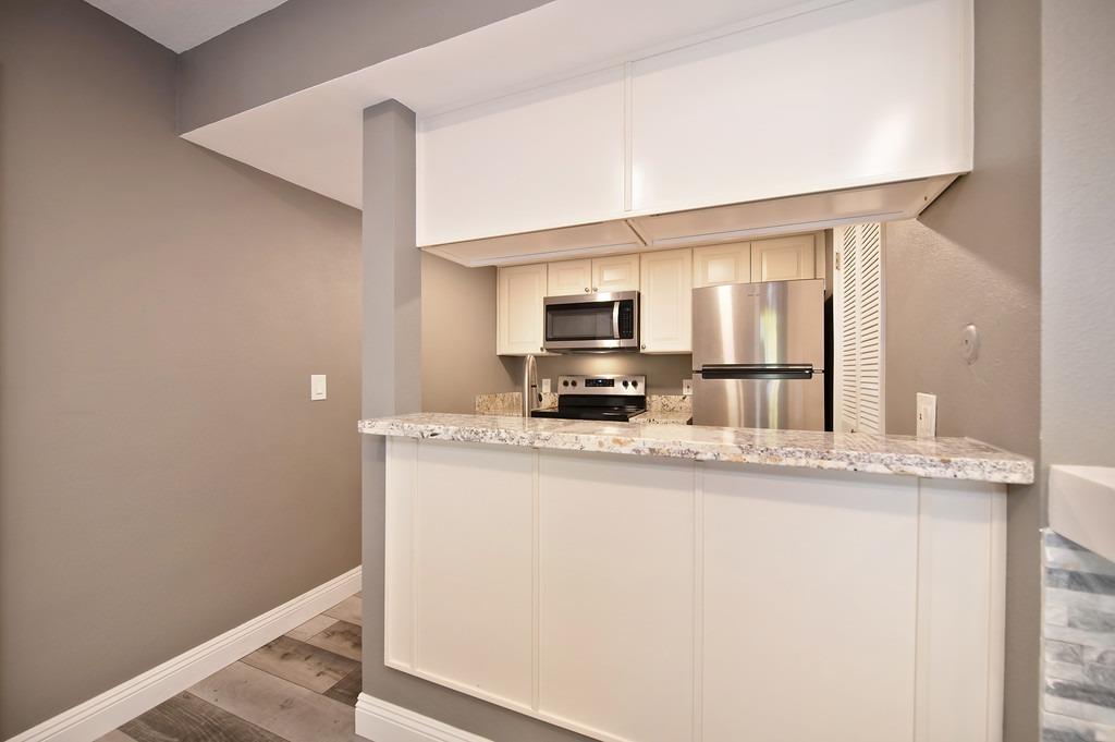 Detail Gallery Image 5 of 25 For 959 Fulton Ave #545,  Sacramento,  CA 95825 - 1 Beds | 1 Baths