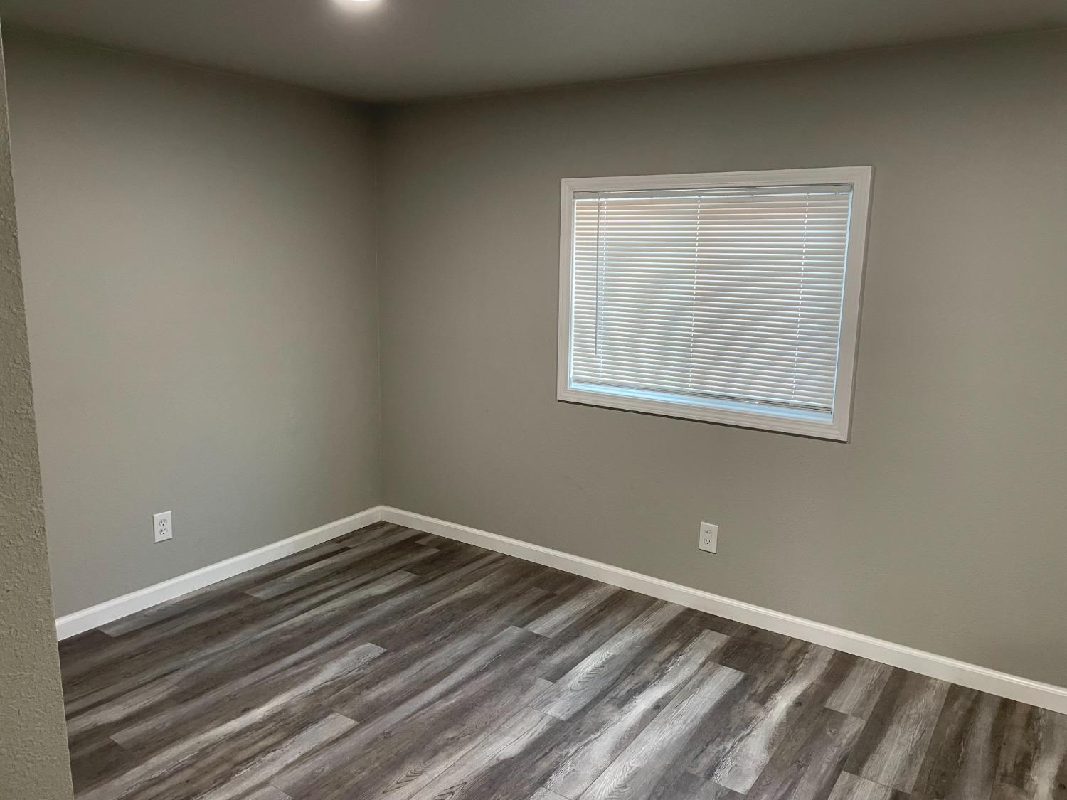 Detail Gallery Image 8 of 16 For 3500 Mobile Way M-59, Sacramento,  CA 95834 - 2 Beds | 2 Baths