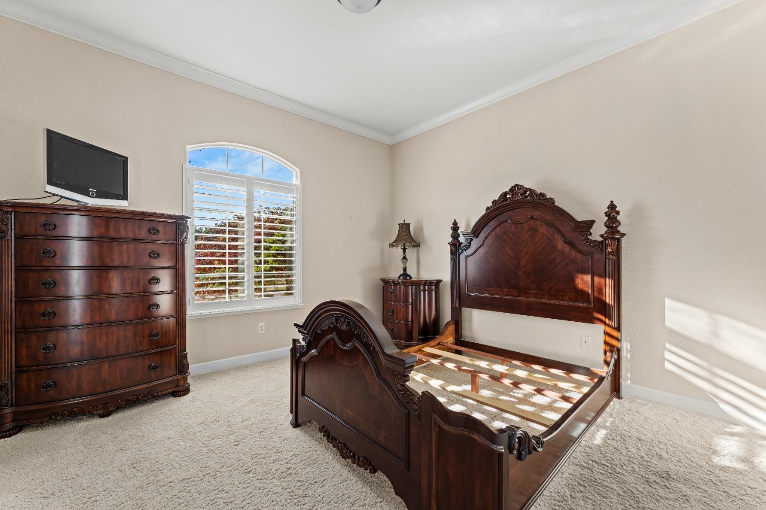 Detail Gallery Image 25 of 44 For 8005 Fallview Way, El Dorado Hills,  CA 95762 - 2 Beds | 2 Baths