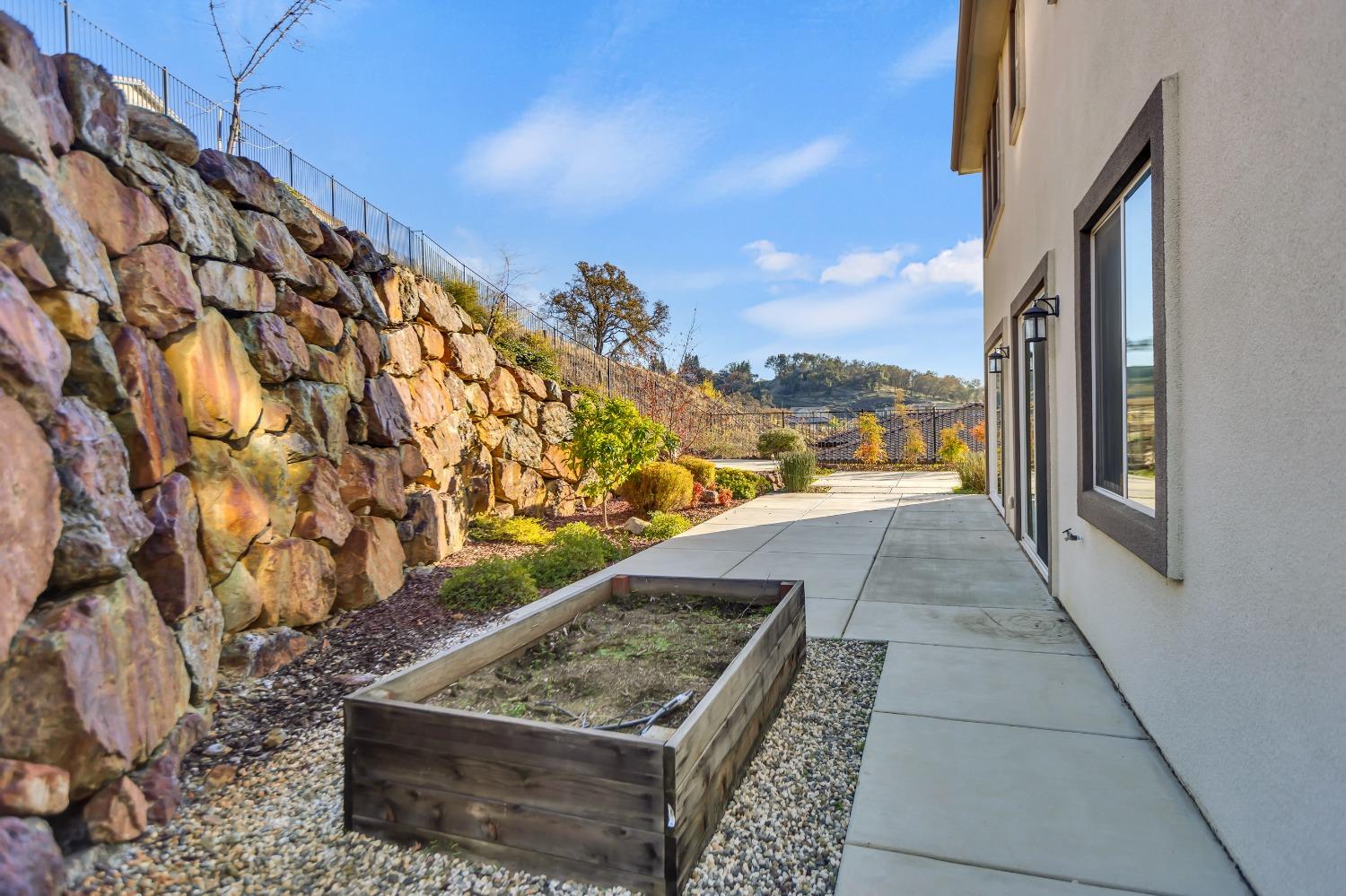 Detail Gallery Image 71 of 95 For 4147 Aristotle Dr, El Dorado Hills,  CA 95762 - 5 Beds | 4/1 Baths