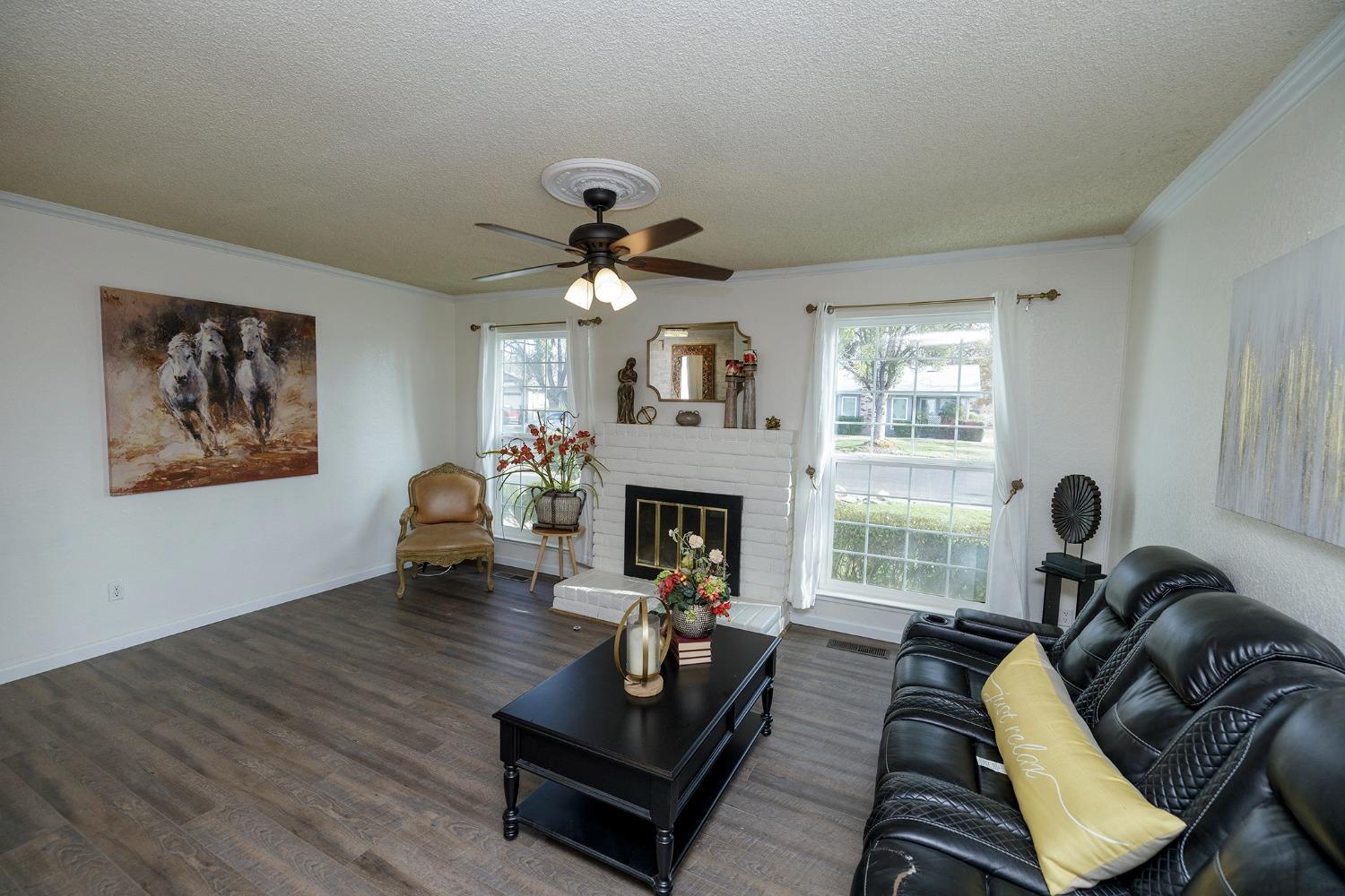 Detail Gallery Image 14 of 64 For 2701 Darius Ln, Modesto,  CA 95350 - 3 Beds | 2 Baths