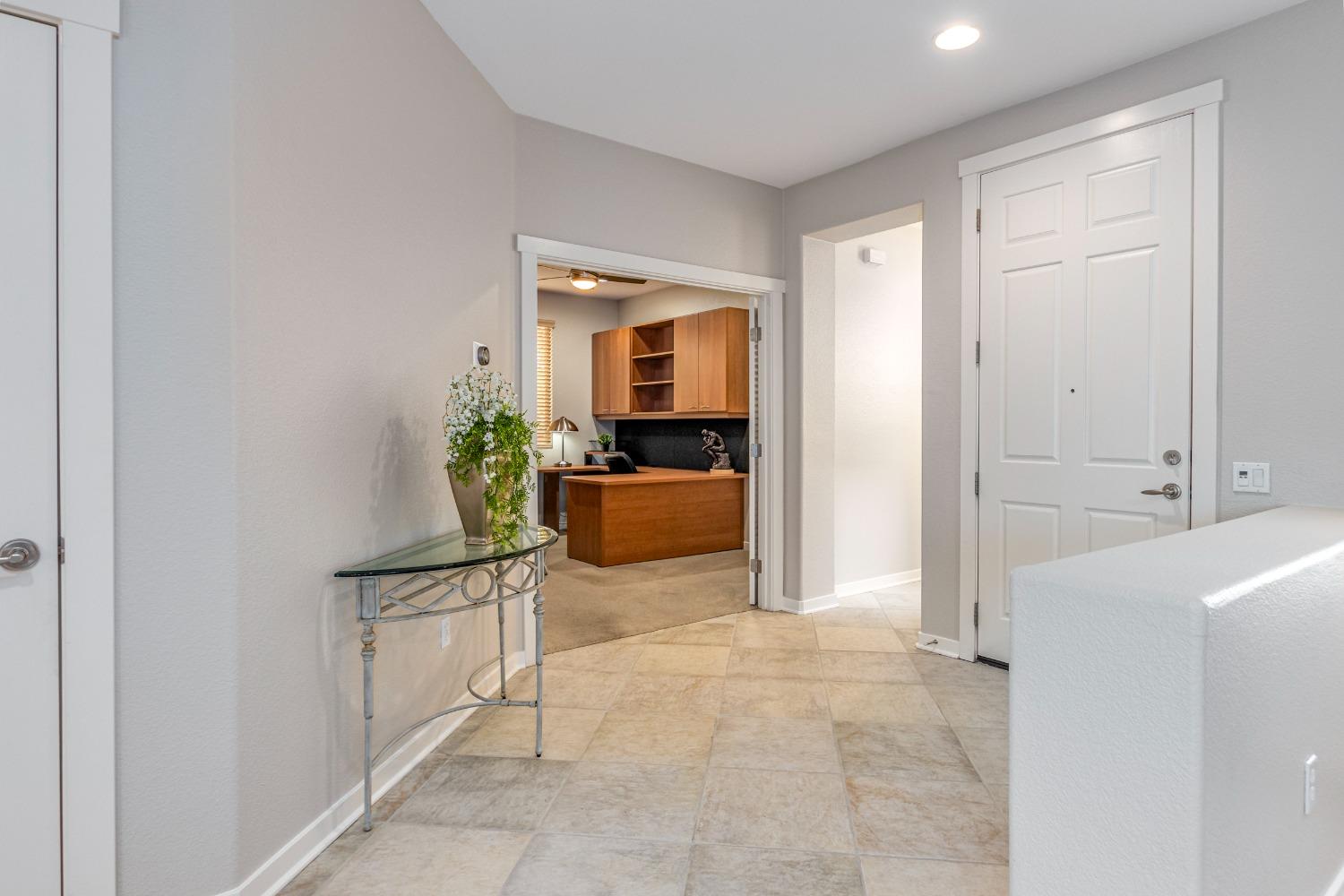 Detail Gallery Image 13 of 51 For 138 Coach Light Ln, Lincoln,  CA 95648 - 2 Beds | 2 Baths