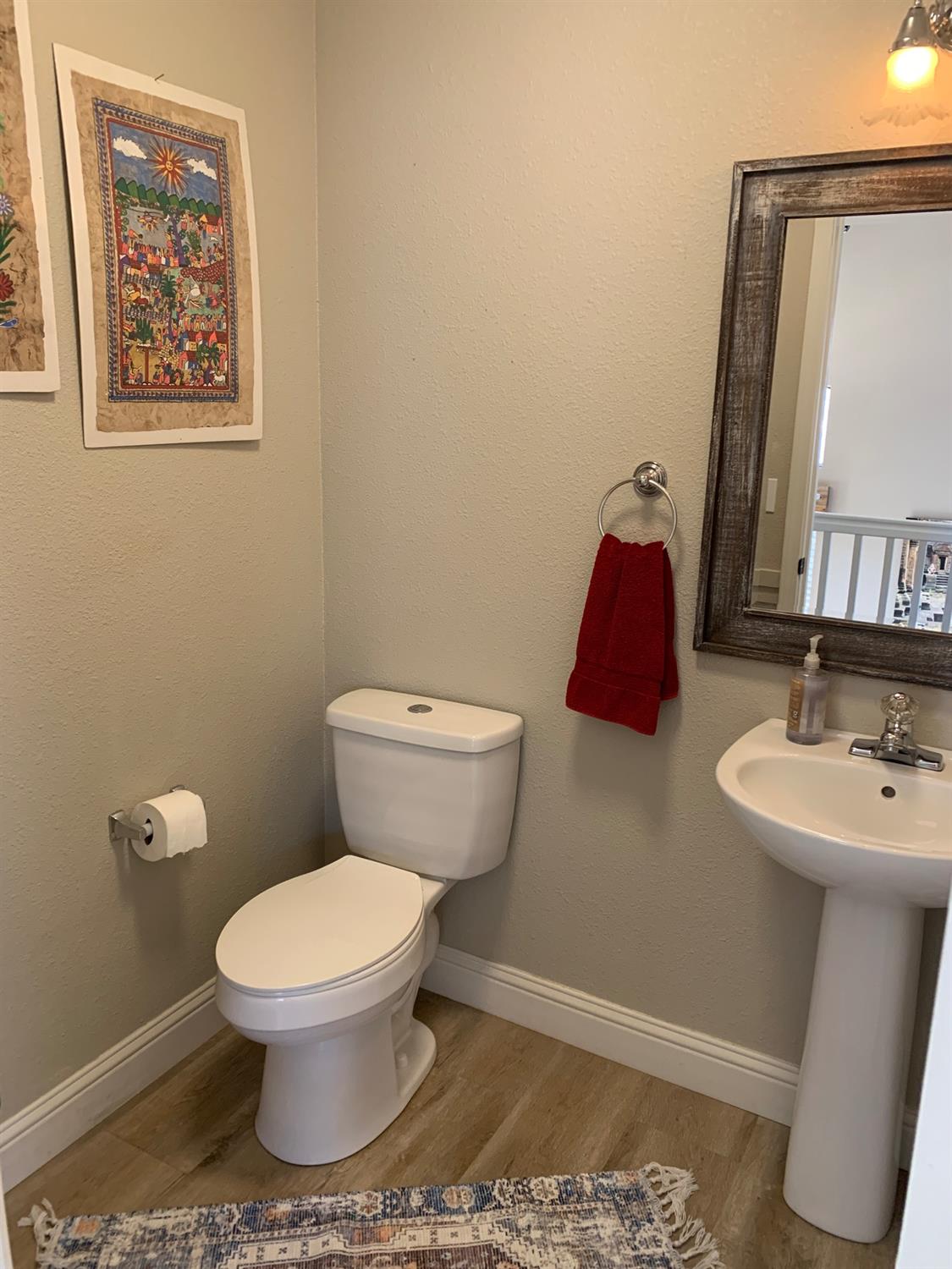 Detail Gallery Image 43 of 72 For 127 Edgewater Way, Yuba City,  CA 95991 - 3 Beds | 2/1 Baths