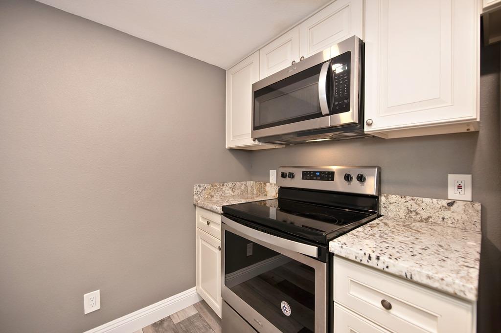 Detail Gallery Image 8 of 25 For 959 Fulton Ave #545,  Sacramento,  CA 95825 - 1 Beds | 1 Baths