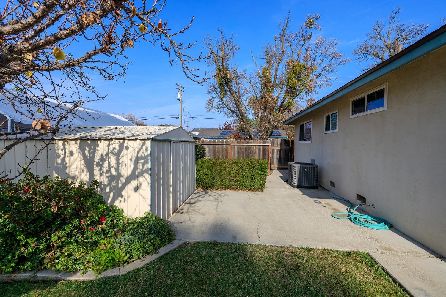 Detail Gallery Image 57 of 62 For 2321 Laguna Dr, Modesto,  CA 95350 - 3 Beds | 2 Baths