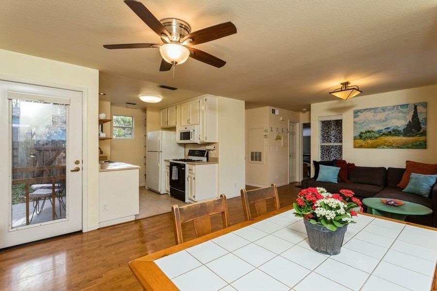 Detail Gallery Image 7 of 15 For 426 T Street #LOWER,  Sacramento,  CA 95811 - 1 Beds | 1 Baths