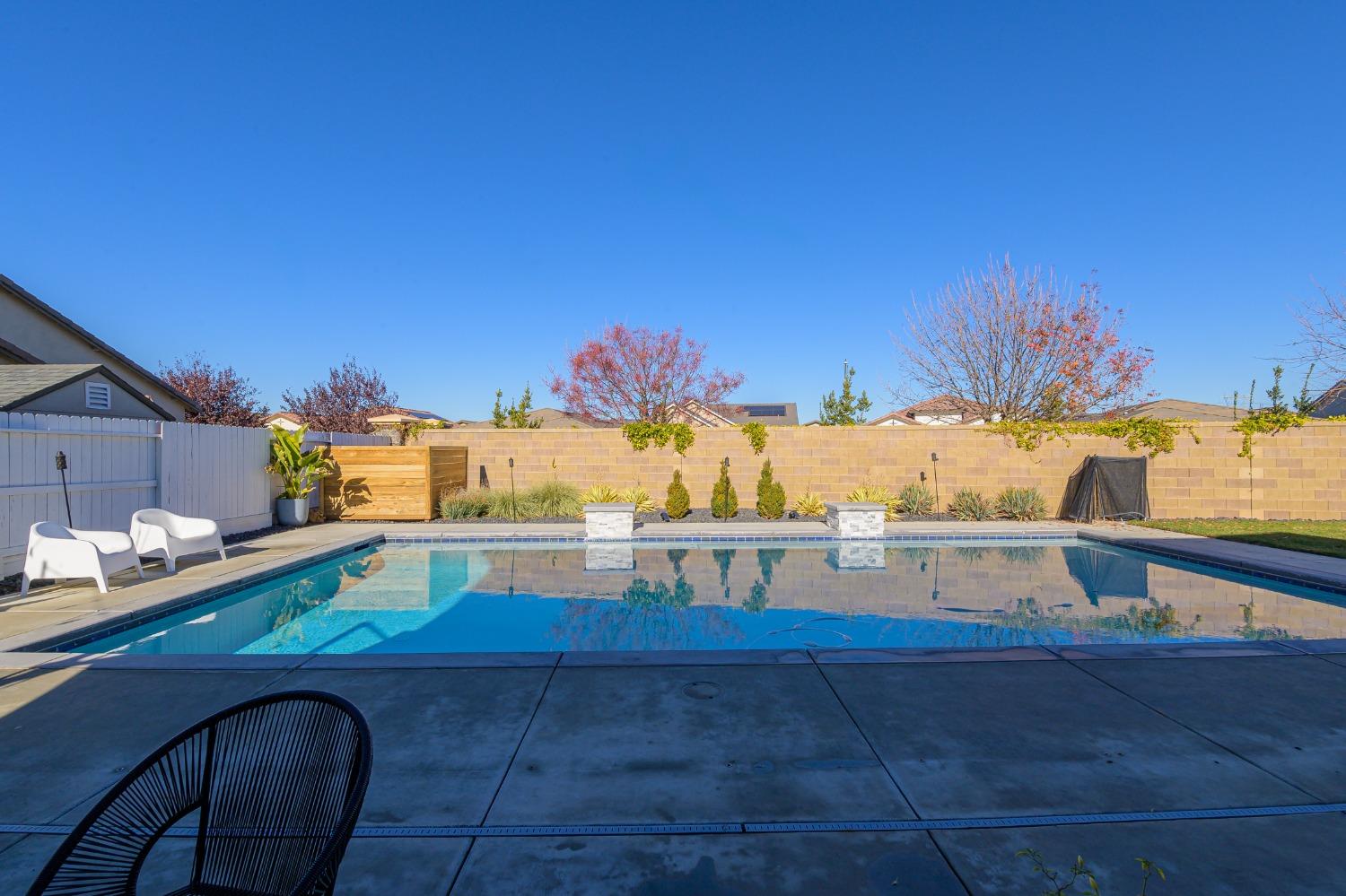 Detail Gallery Image 30 of 44 For 9227 Spiraea Ct, Sacramento,  CA 95829 - 4 Beds | 3/1 Baths