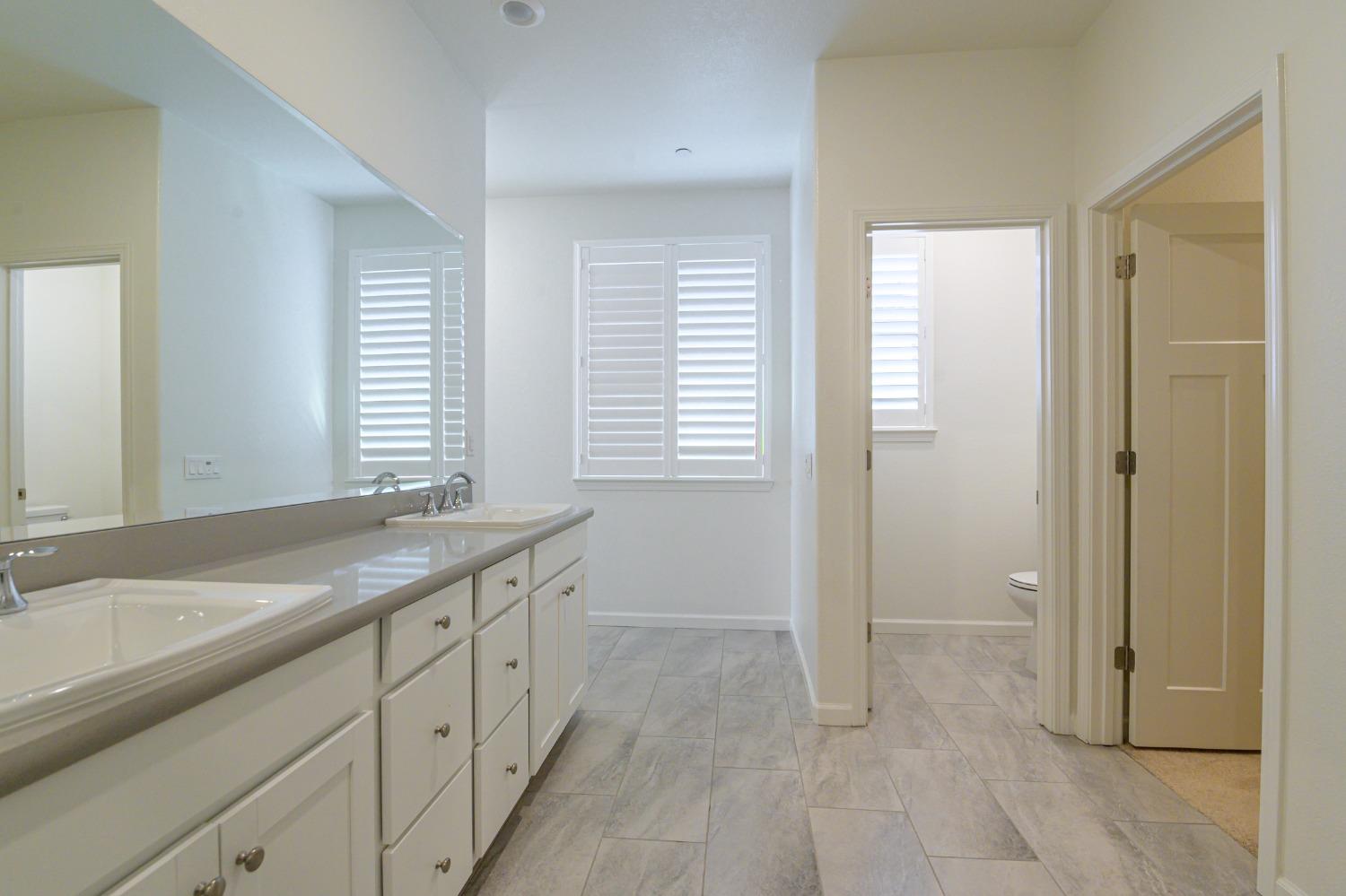 Detail Gallery Image 26 of 44 For 9227 Spiraea Ct, Sacramento,  CA 95829 - 4 Beds | 3/1 Baths