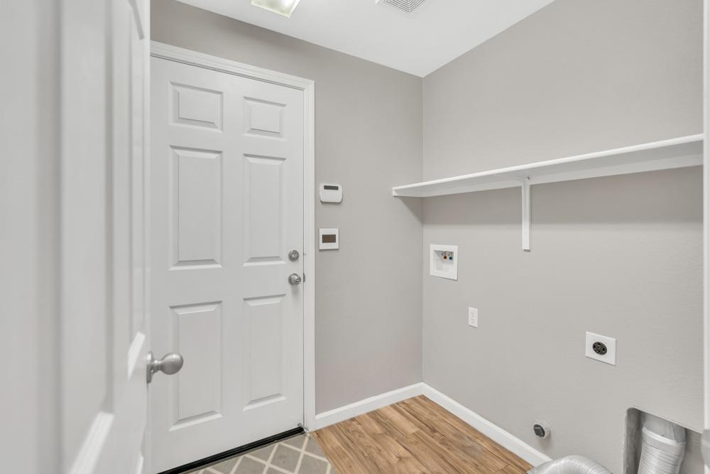 Detail Gallery Image 24 of 32 For 10884 Nederland Way, Rancho Cordova,  CA 95670 - 2 Beds | 2/1 Baths