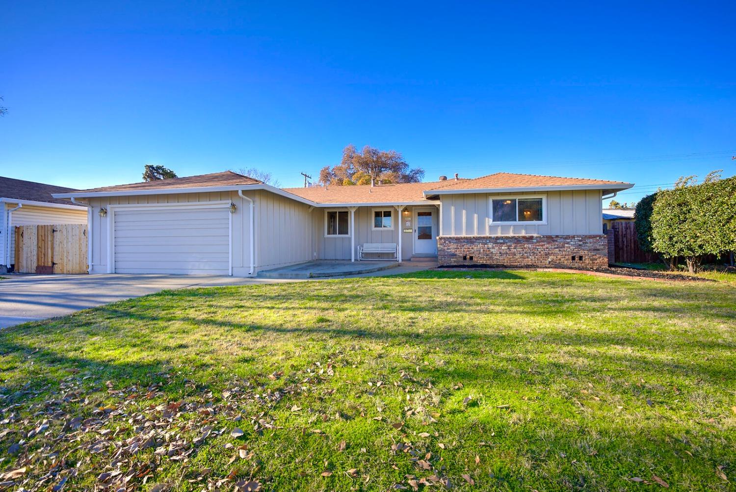 Detail Gallery Image 34 of 38 For 10541 Malvasia Dr, Rancho Cordova,  CA 95670 - 3 Beds | 2 Baths