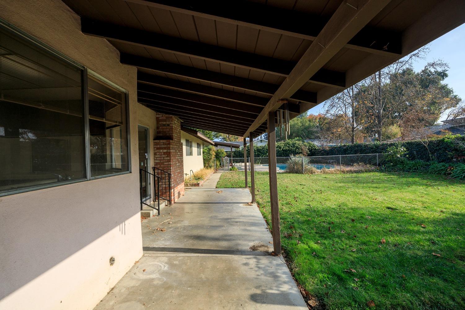 Detail Gallery Image 50 of 62 For 404 Roxbury Ln, Modesto,  CA 95350 - 4 Beds | 3 Baths