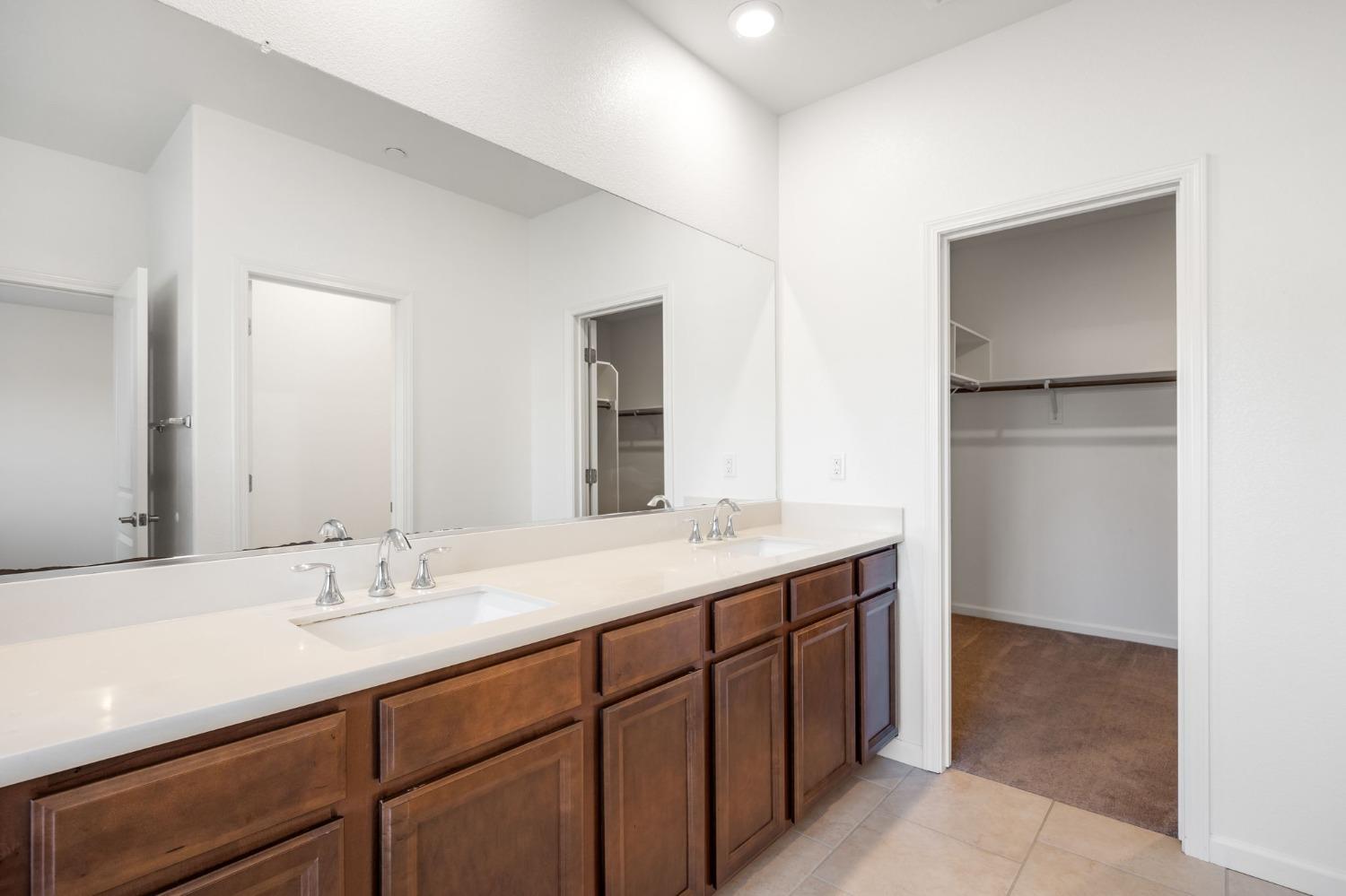 Detail Gallery Image 26 of 49 For 2129 Bairdsley Ct, Plumas Lake,  CA 95961 - 3 Beds | 2 Baths