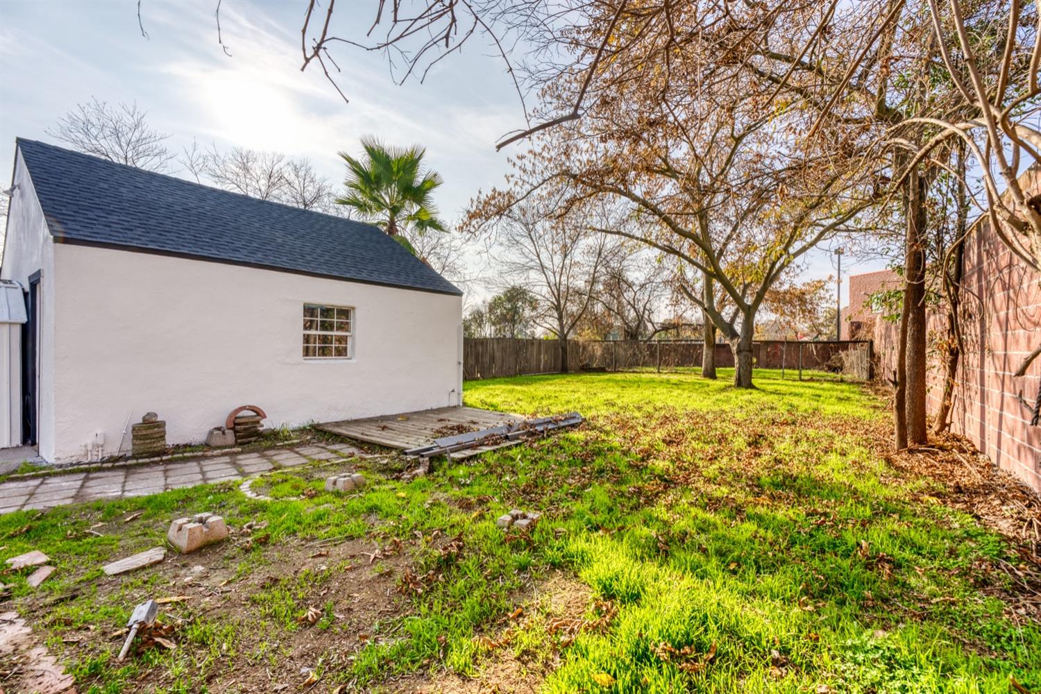 Detail Gallery Image 35 of 42 For 4004 41st St, Sacramento,  CA 95820 - 2 Beds | 1 Baths