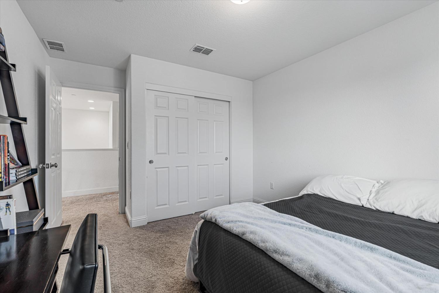 Detail Gallery Image 30 of 62 For 2619 Diablo View Dr, Manteca,  CA 95337 - 4 Beds | 2/1 Baths