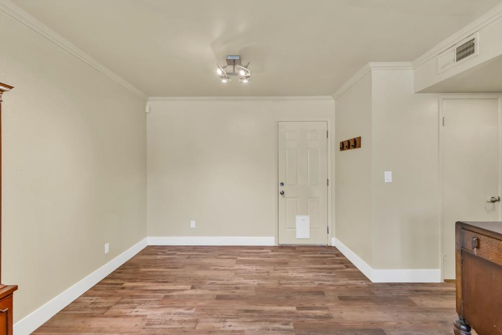 Detail Gallery Image 14 of 46 For 9652 Linda Rio Dr, Sacramento,  CA 95827 - 4 Beds | 2/1 Baths