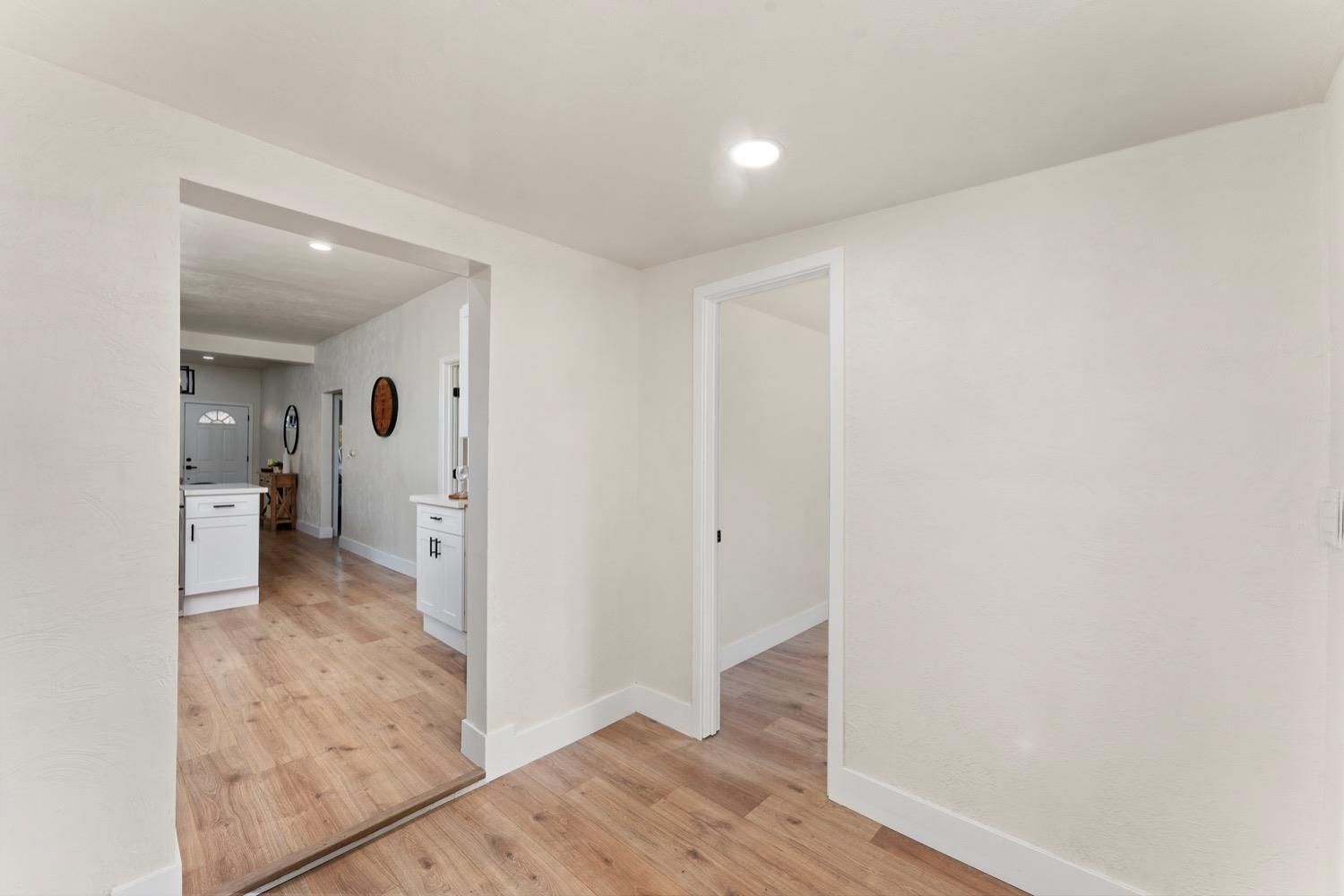 Detail Gallery Image 23 of 42 For 4004 41st St, Sacramento,  CA 95820 - 2 Beds | 1 Baths