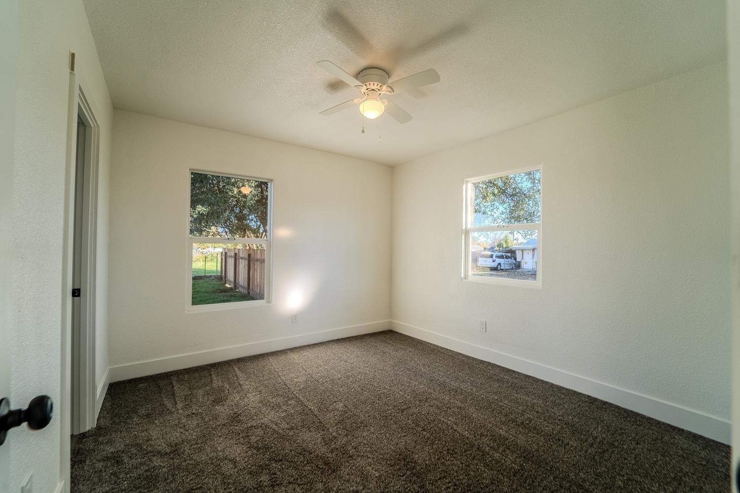 Detail Gallery Image 5 of 21 For 2418 a St, Oroville,  CA 95966 - 2 Beds | 1 Baths