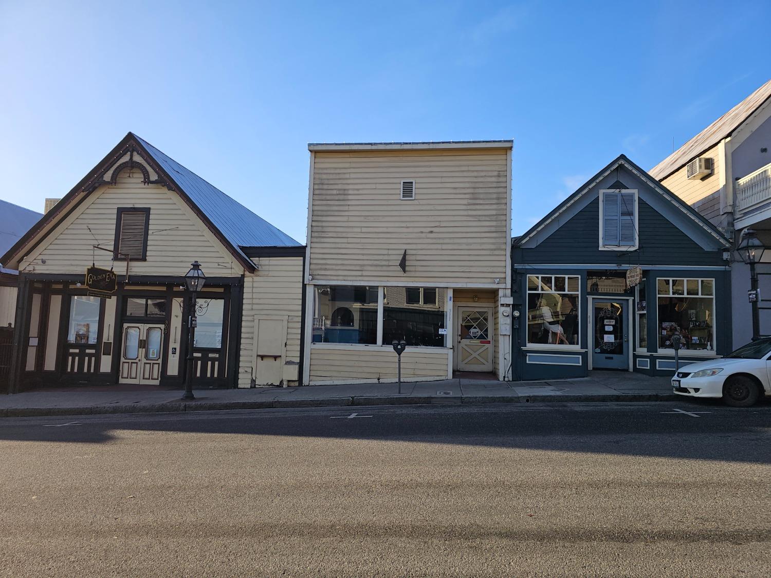 Detail Gallery Image 2 of 15 For 311 Broad St, Nevada City,  CA 95959 - – Beds | – Baths