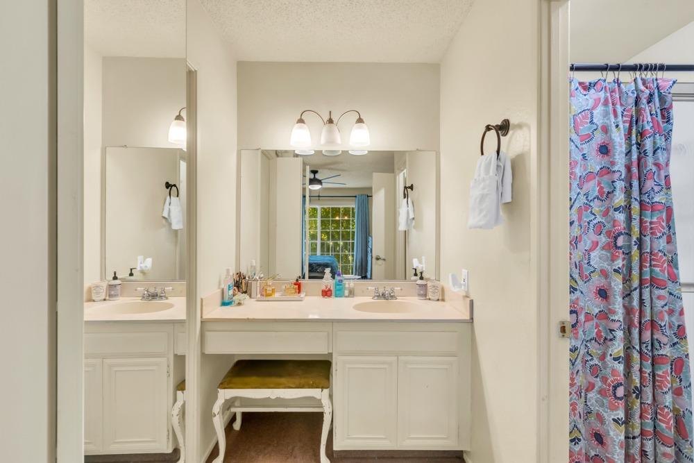 Detail Gallery Image 36 of 46 For 9652 Linda Rio Dr, Sacramento,  CA 95827 - 4 Beds | 2/1 Baths