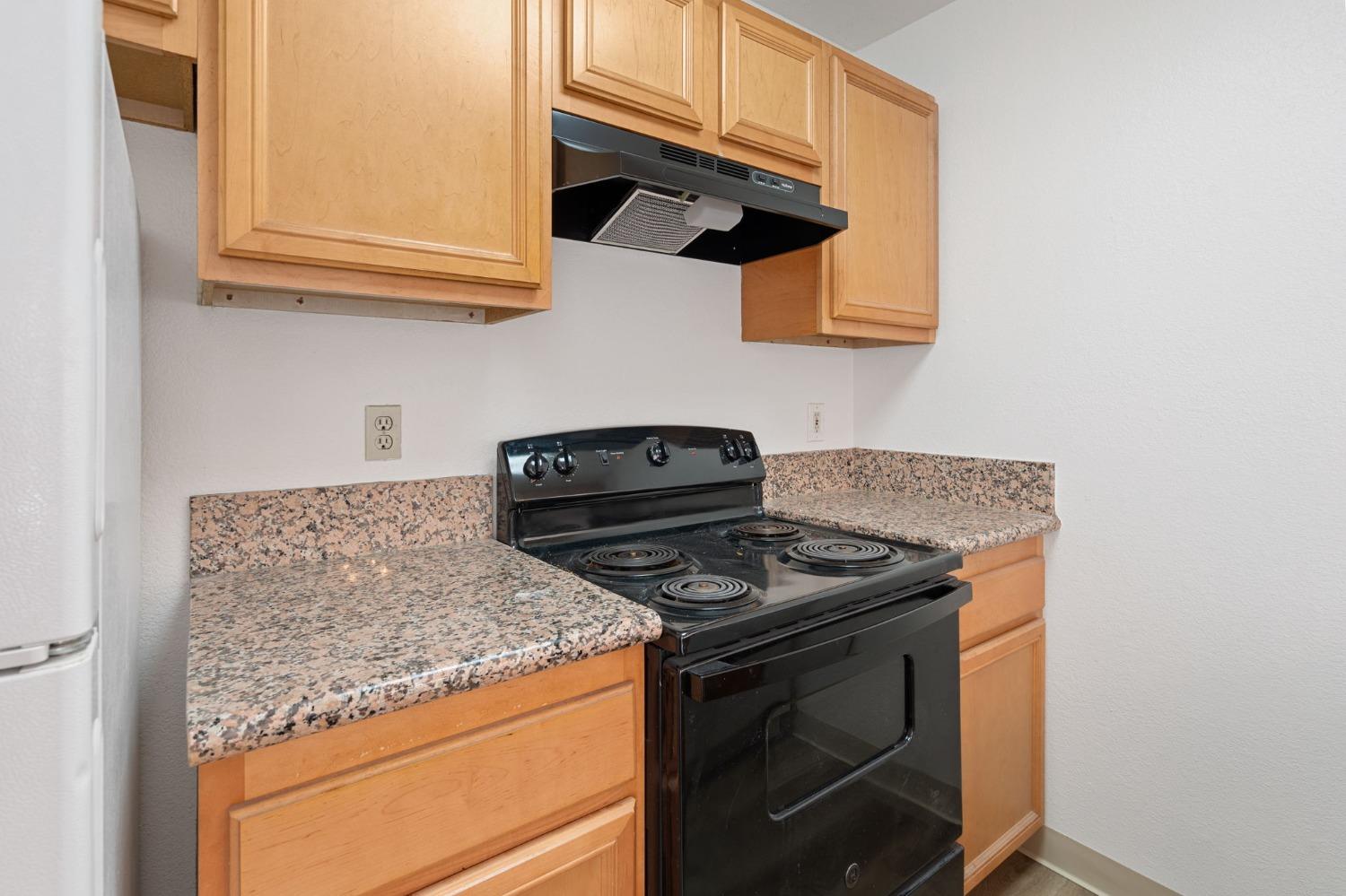 Detail Gallery Image 12 of 21 For 3939 Madison Ave #214,  North Highlands,  CA 95660 - 2 Beds | 2 Baths