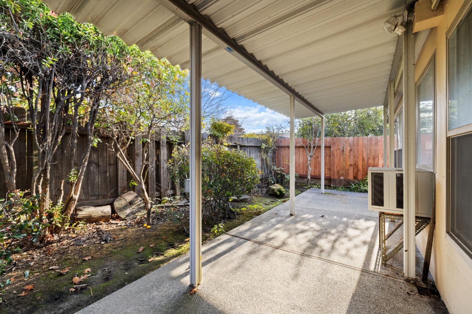 Detail Gallery Image 71 of 75 For 2639 Bridgeport Way, Sacramento,  CA 95826 - 4 Beds | 3/1 Baths