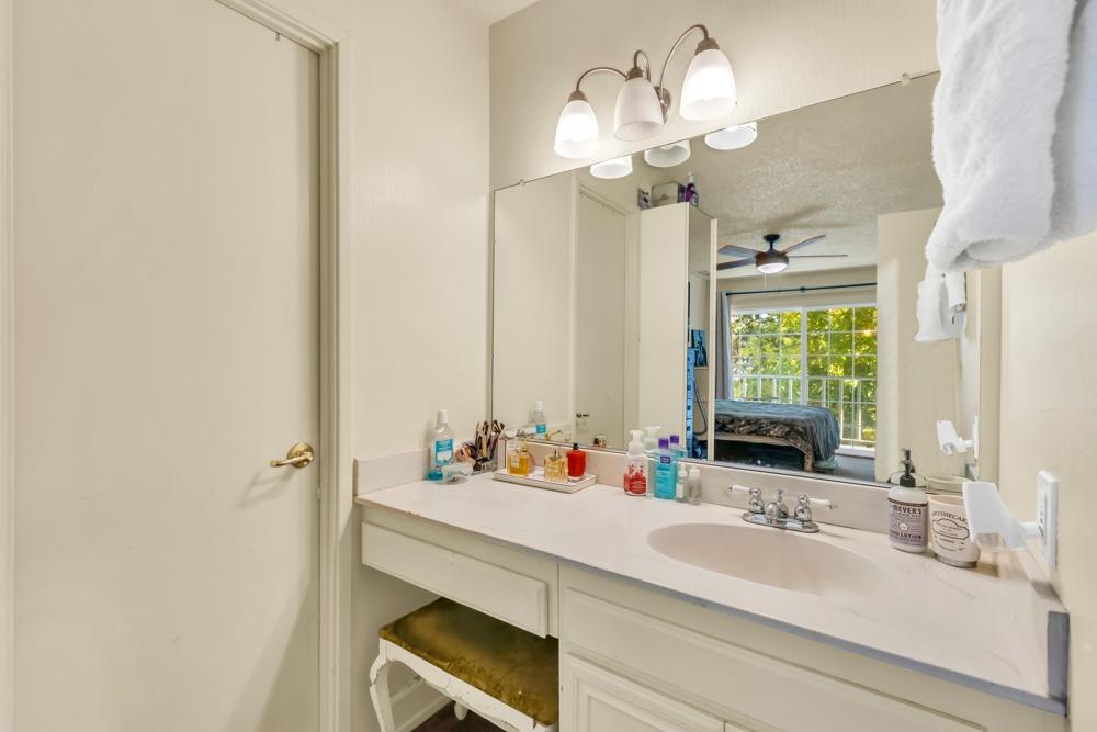 Detail Gallery Image 37 of 46 For 9652 Linda Rio Dr, Sacramento,  CA 95827 - 4 Beds | 2/1 Baths