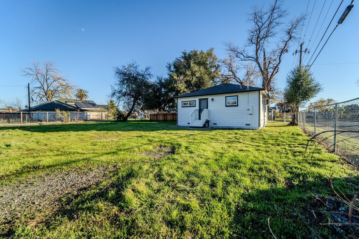 Detail Gallery Image 17 of 21 For 2418 a St, Oroville,  CA 95966 - 2 Beds | 1 Baths